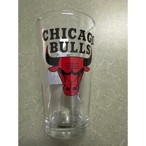 Chicago Bulls Miller  Genuine Draft Glass Pint